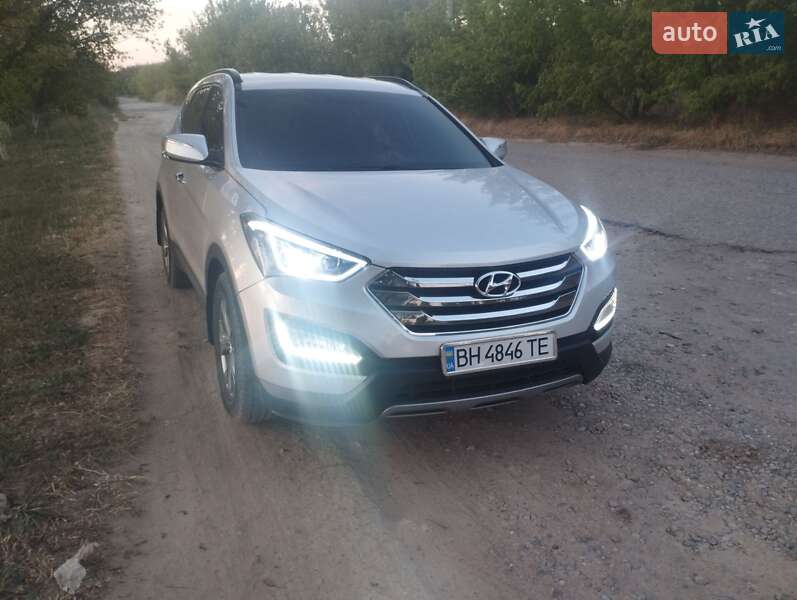 Позашляховик / Кросовер Hyundai Santa FE 2013 в Білгороді-Дністровському
