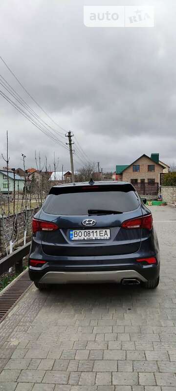 Внедорожник / Кроссовер Hyundai Santa FE 2016 в Тернополе