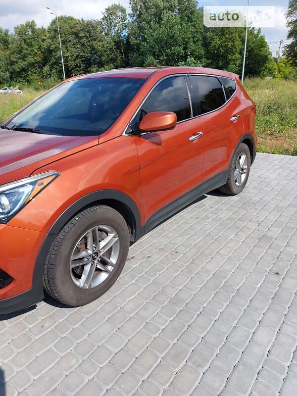 Позашляховик / Кросовер Hyundai Santa FE 2015 в Вінниці