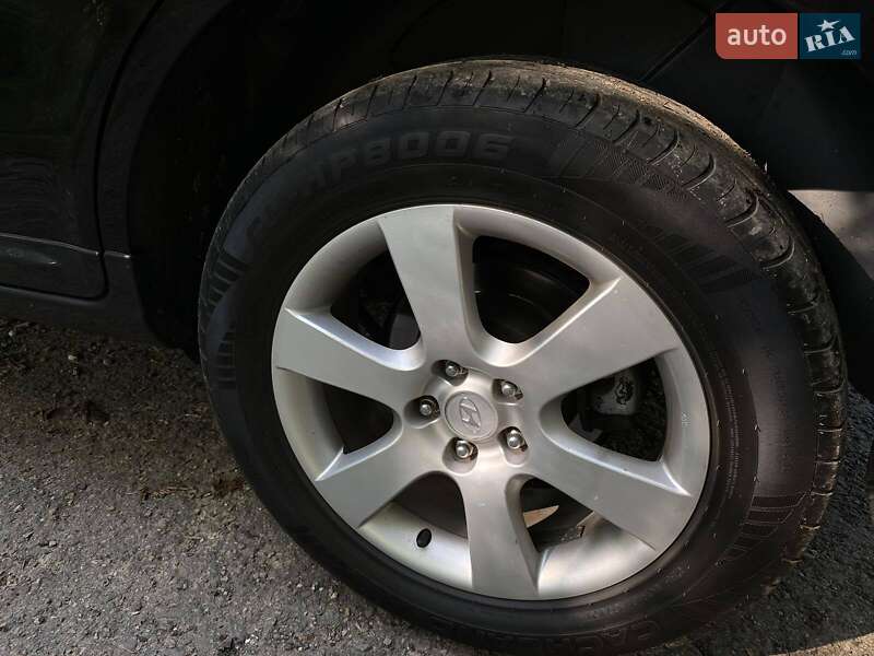 Позашляховик / Кросовер Hyundai Santa FE 2007 в Надвірній