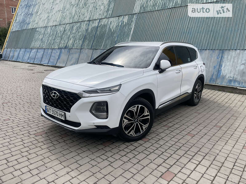 Внедорожник / Кроссовер Hyundai Santa FE 2018 в Ивано-Франковске