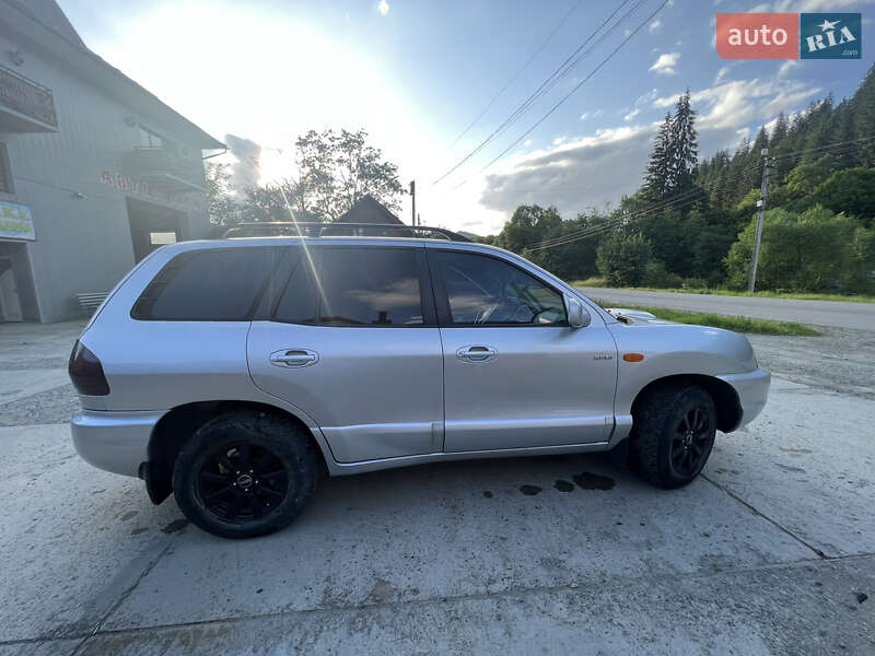 Позашляховик / Кросовер Hyundai Santa FE 2002 в Путилі