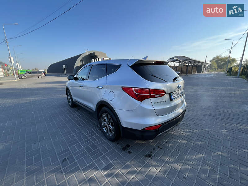 Внедорожник / Кроссовер Hyundai Santa FE 2014 в Днепре