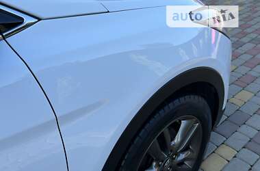 Внедорожник / Кроссовер Hyundai Santa FE 2013 в 