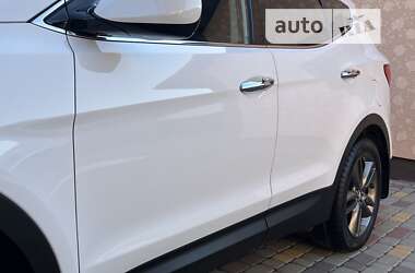 Внедорожник / Кроссовер Hyundai Santa FE 2013 в 