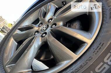 Внедорожник / Кроссовер Hyundai Santa FE 2013 в 