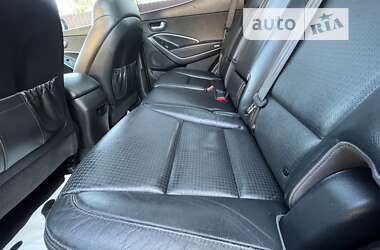 Внедорожник / Кроссовер Hyundai Santa FE 2013 в 