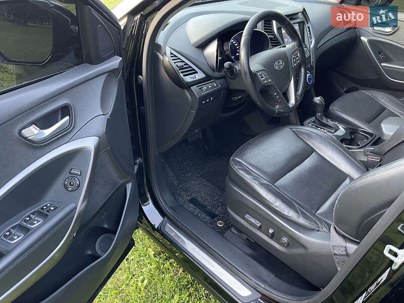 Позашляховик / Кросовер Hyundai Santa FE 2012 в Самборі