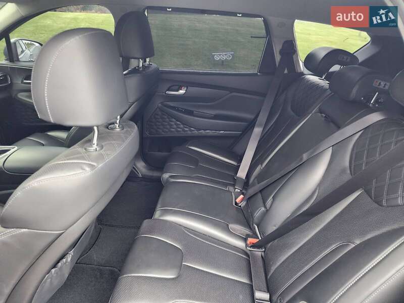 Внедорожник / Кроссовер Hyundai Santa FE 2020 в Днепре