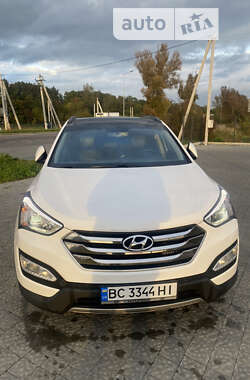 Позашляховик / Кросовер Hyundai Santa FE 2015 в 