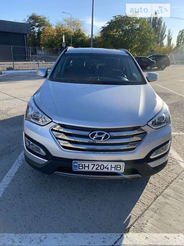 Внедорожник / Кроссовер Hyundai Santa FE 2012 в Одессе