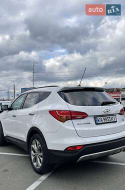 Внедорожник / Кроссовер Hyundai Santa FE 2013 в Киеве