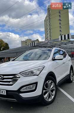 Внедорожник / Кроссовер Hyundai Santa FE 2013 в Киеве