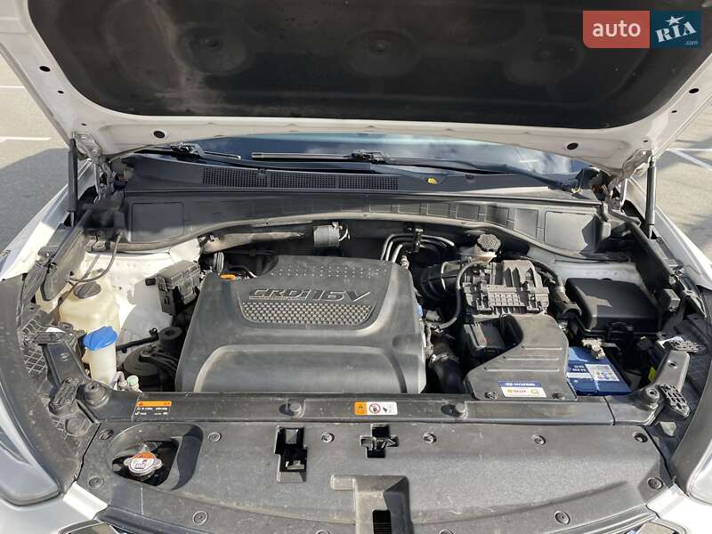 Позашляховик / Кросовер Hyundai Santa FE 2013 в Києві