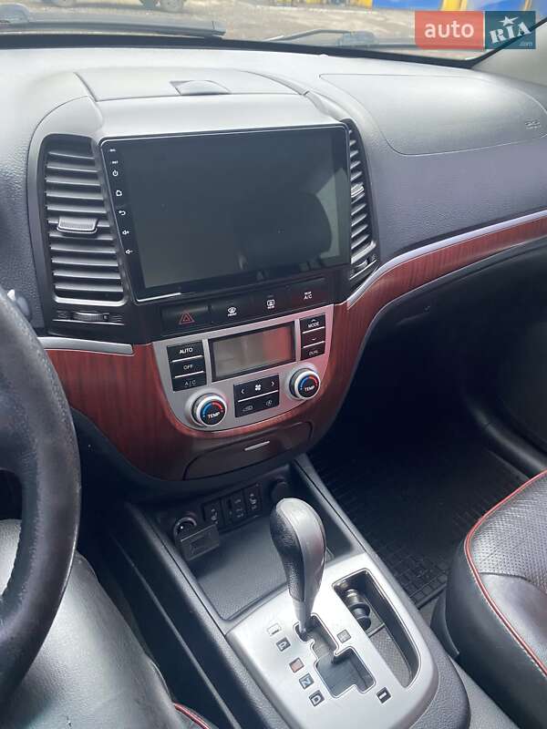 Позашляховик / Кросовер Hyundai Santa FE 2009 в Покровську