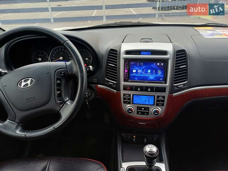 Позашляховик / Кросовер Hyundai Santa FE 2009 в Івано-Франківську
