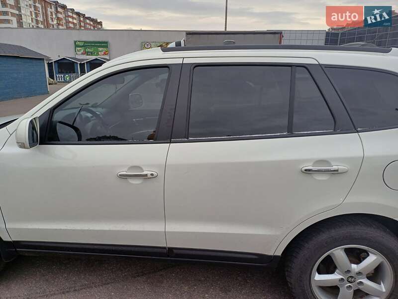 Позашляховик / Кросовер Hyundai Santa FE 2009 в Івано-Франківську