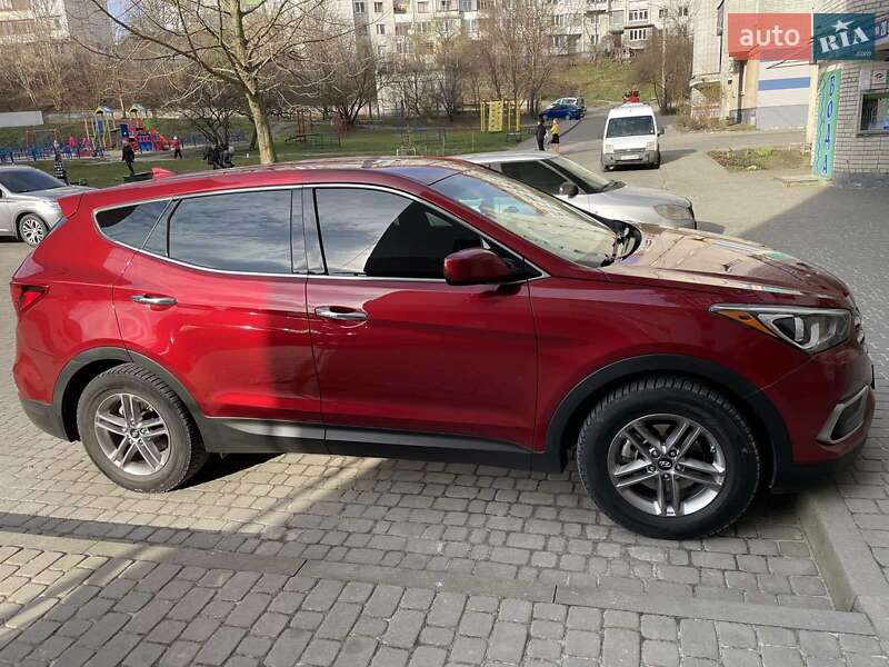 Внедорожник / Кроссовер Hyundai Santa FE 2016 в Львове