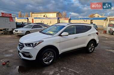 Внедорожник / Кроссовер Hyundai Santa FE 2017 в 