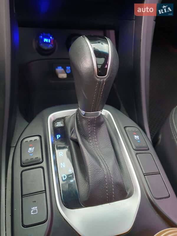 Позашляховик / Кросовер Hyundai Santa FE 2016 в Одесі фото 16 Позашляховик / Кросовер Hyundai Santa FE 2016 в Одесі