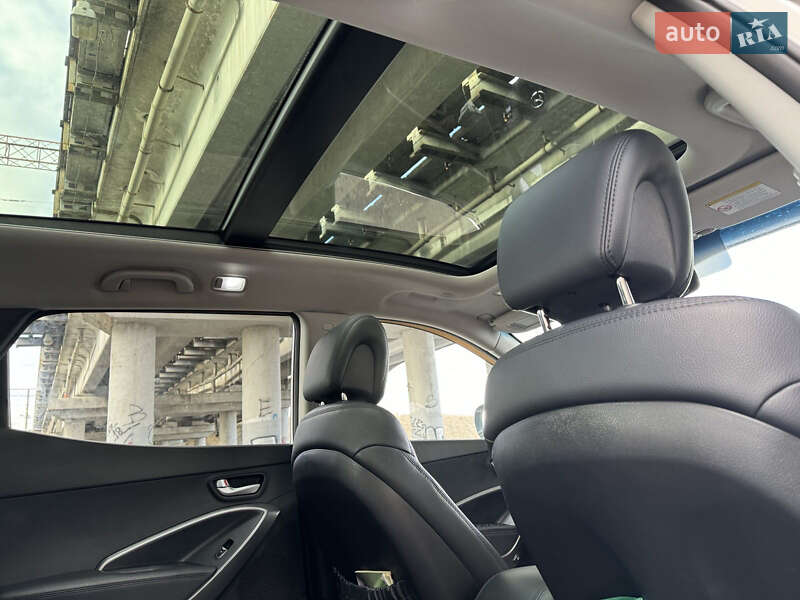 Внедорожник / Кроссовер Hyundai Santa FE 2013 в Одессе