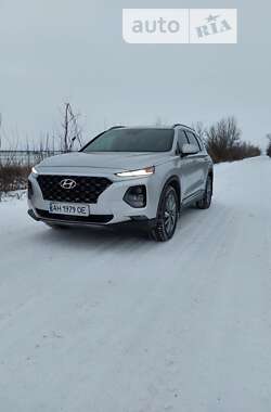 Внедорожник / Кроссовер Hyundai Santa FE 2018 в Покровске