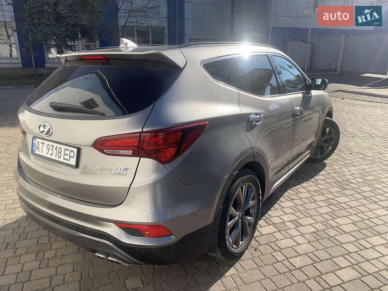 Позашляховик / Кросовер Hyundai Santa FE 2016 в Івано-Франківську