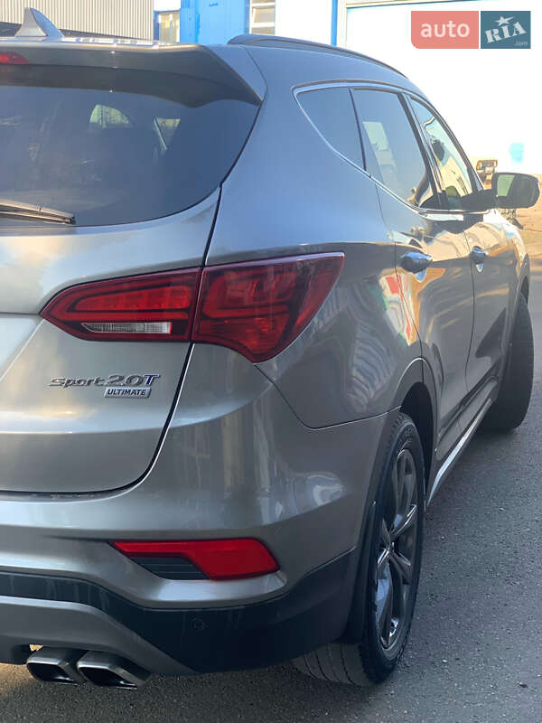 Позашляховик / Кросовер Hyundai Santa FE 2016 в Івано-Франківську