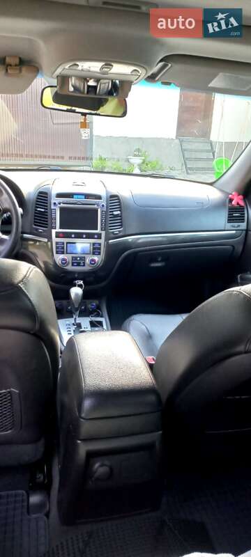 Внедорожник / Кроссовер Hyundai Santa FE 2012 в Иршаве