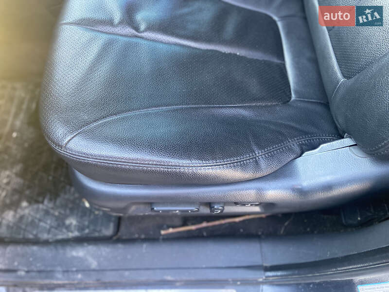 Позашляховик / Кросовер Hyundai Santa FE 2008 в Луцьку фото 13 Позашляховик / Кросовер Hyundai Santa FE 2008 в Луцьку