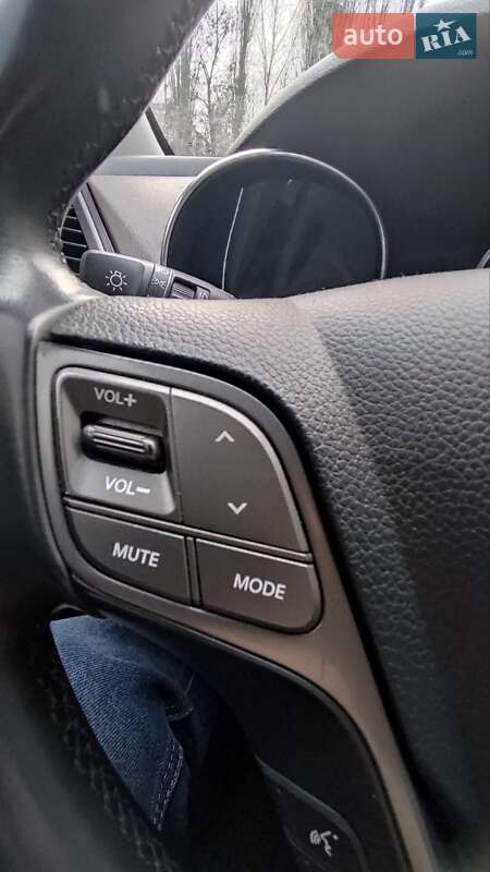 Позашляховик / Кросовер Hyundai Santa FE 2013 в Першотравенську фото 8 Позашляховик / Кросовер Hyundai Santa FE 2013 в Першотравенську