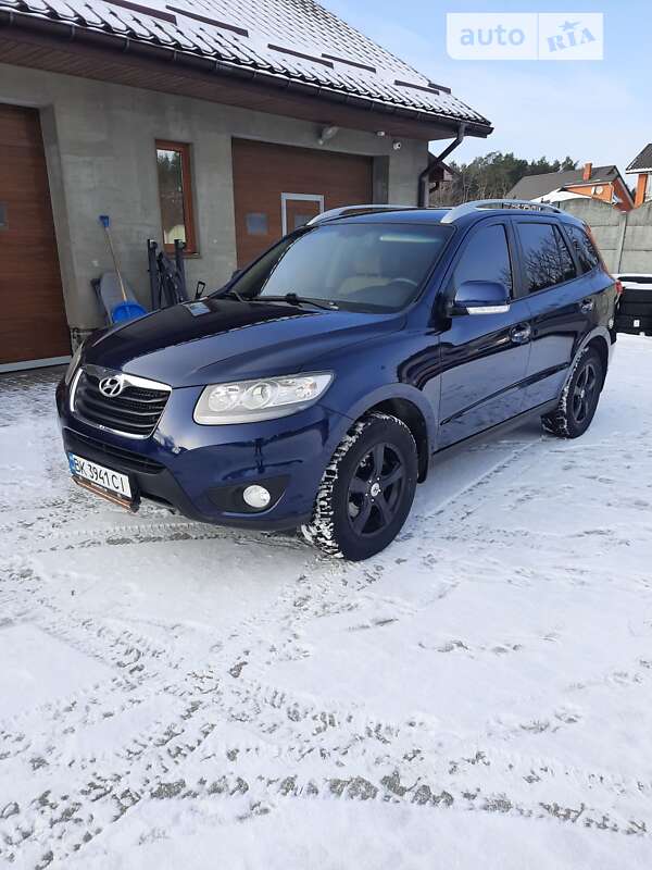 Внедорожник / Кроссовер Hyundai Santa FE 2009 в Ровно