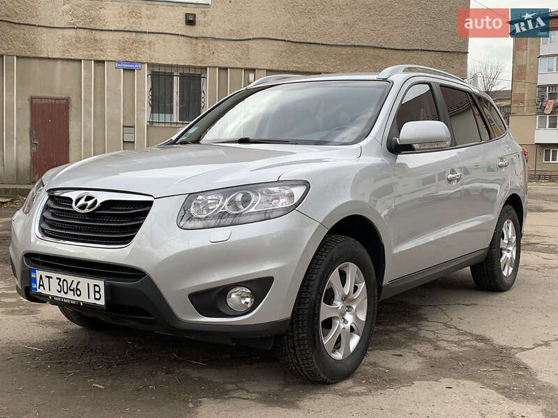 Позашляховик / Кросовер Hyundai Santa FE 2010 в Коломиї