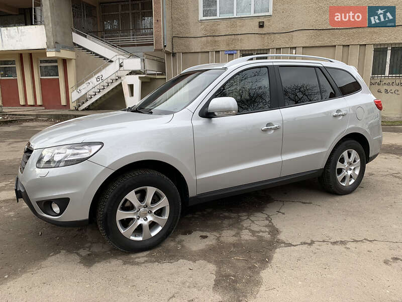 Позашляховик / Кросовер Hyundai Santa FE 2010 в Коломиї