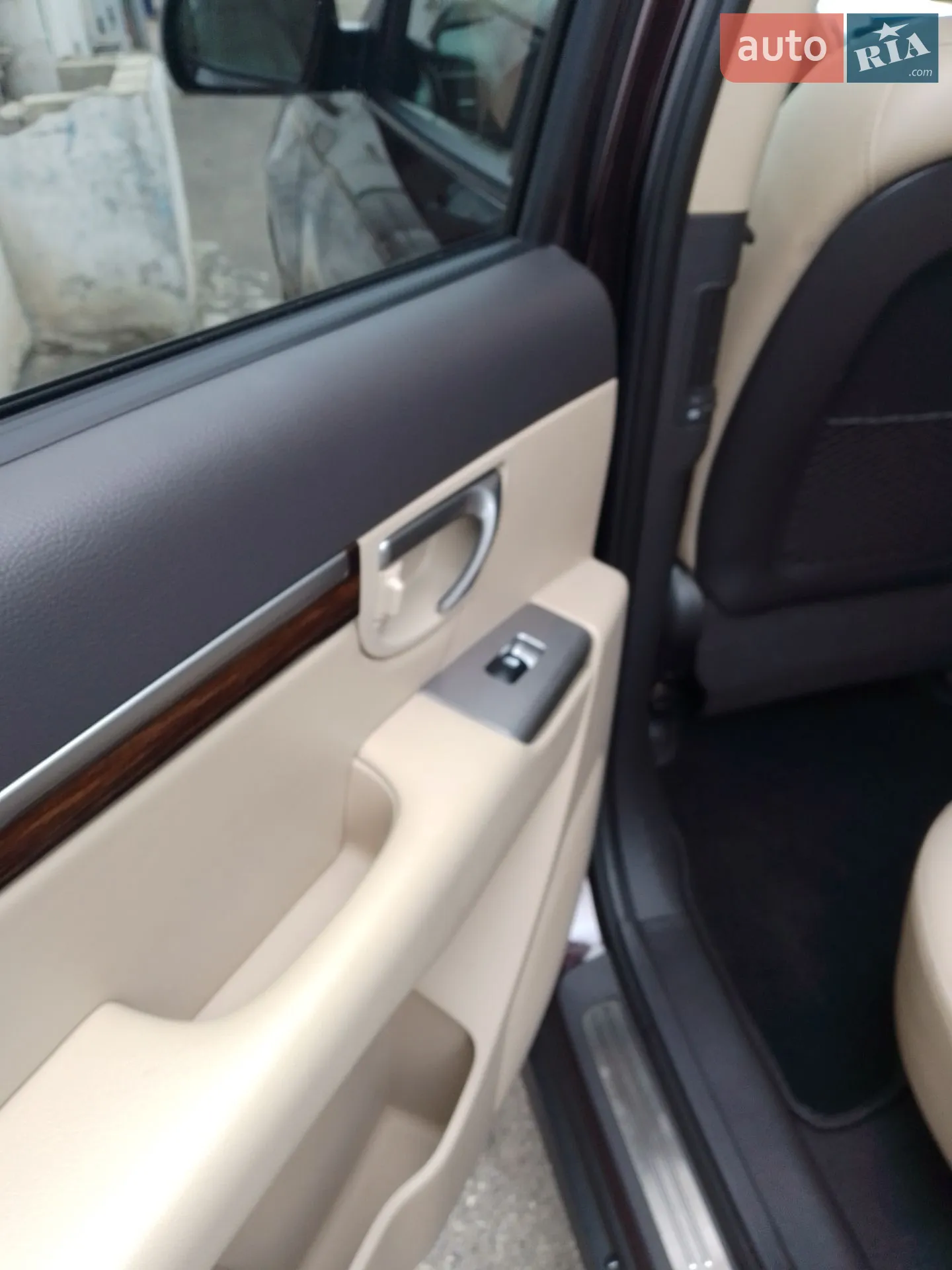 2011 Hyundai Santa Fe - мініатюра 4