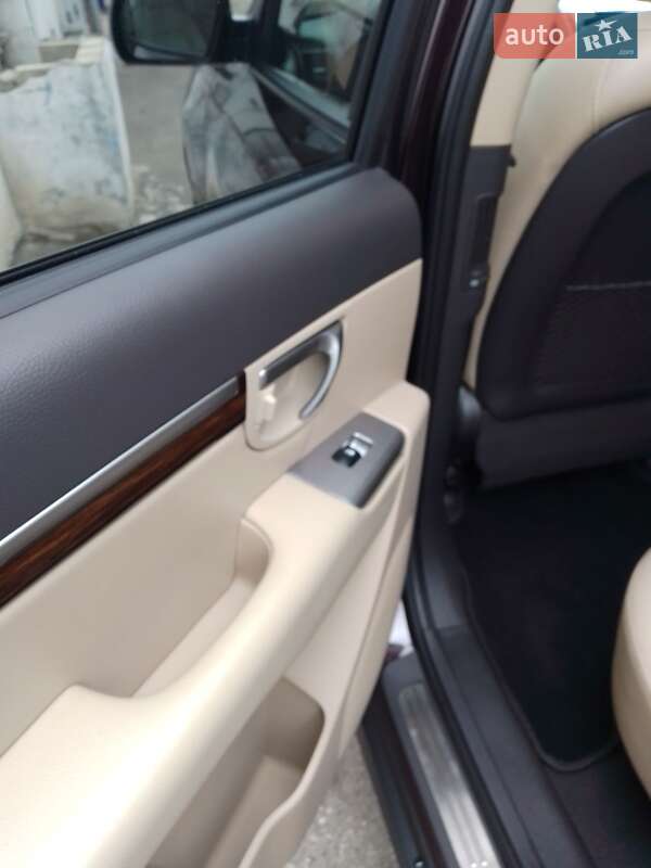 Внедорожник / Кроссовер Hyundai Santa FE 2011 в Черноморске