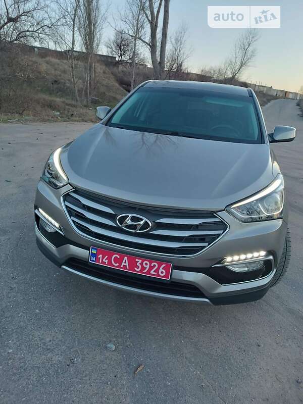 Внедорожник / Кроссовер Hyundai Santa FE 2018 в Николаеве