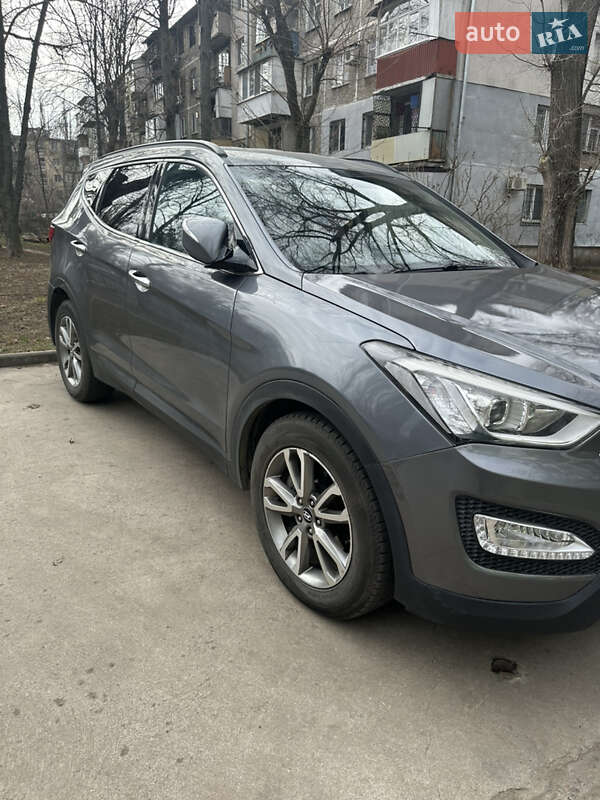 Внедорожник / Кроссовер Hyundai Santa FE 2014 в Одессе
