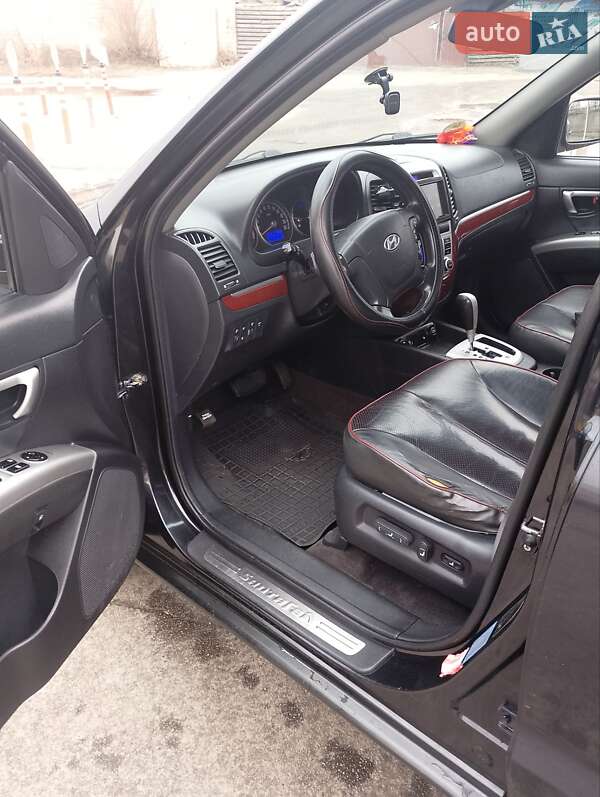 Внедорожник / Кроссовер Hyundai Santa FE 2006 в Чернигове