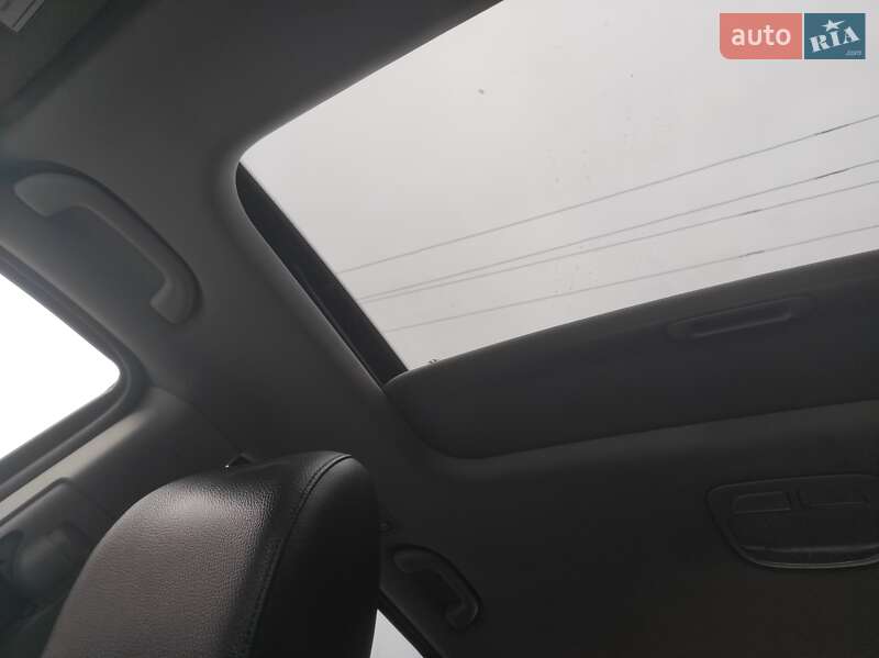 Позашляховик / Кросовер Hyundai Santa FE 2012 в Старій Вижівці