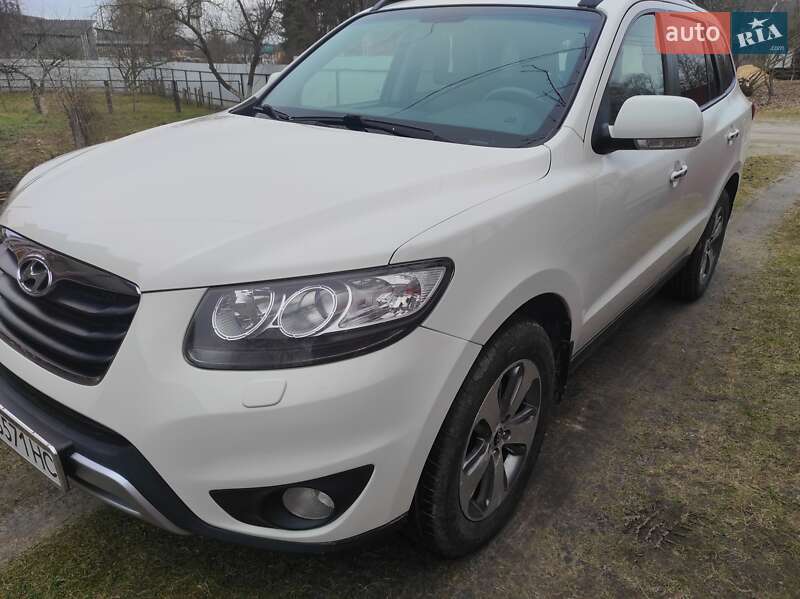 Позашляховик / Кросовер Hyundai Santa FE 2012 в Старій Вижівці