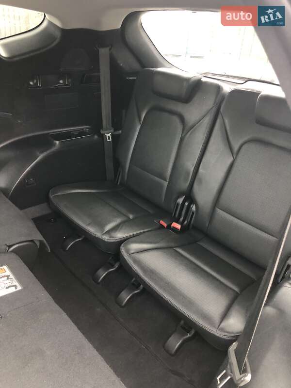 Позашляховик / Кросовер Hyundai Santa FE 2012 в Стрию