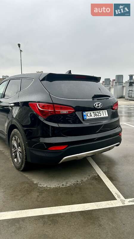 Позашляховик / Кросовер Hyundai Santa FE 2014 в Києві
