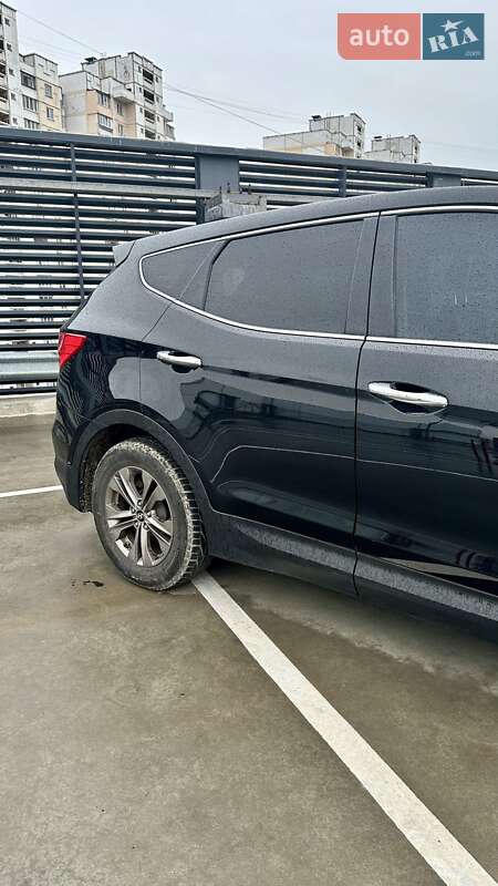 Позашляховик / Кросовер Hyundai Santa FE 2014 в Києві