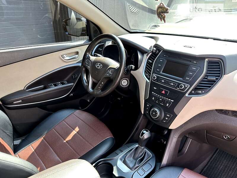 Позашляховик / Кросовер Hyundai Santa FE 2017 в Києві фото 12 Позашляховик / Кросовер Hyundai Santa FE 2017 в Києві