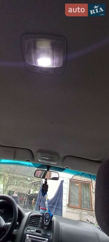 Позашляховик / Кросовер Hyundai Santa FE 2003 в Перечині