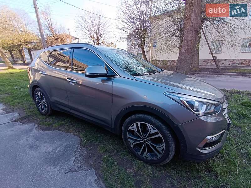 Внедорожник / Кроссовер Hyundai Santa FE 2016 в Житомире