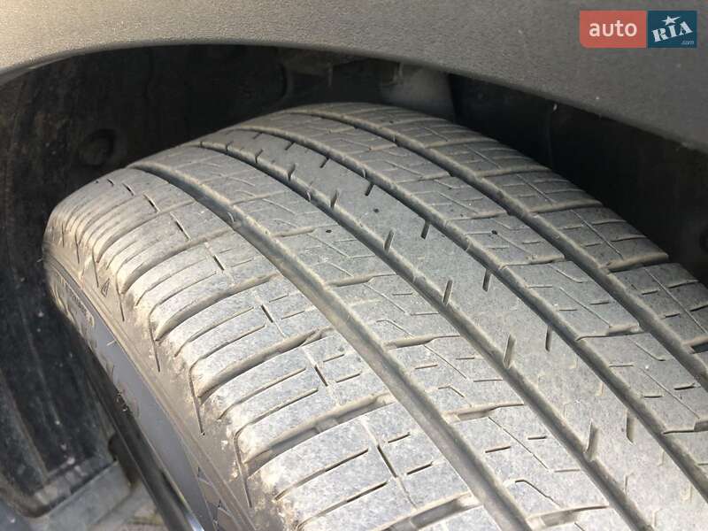 Позашляховик / Кросовер Hyundai Santa FE 2016 в Івано-Франківську