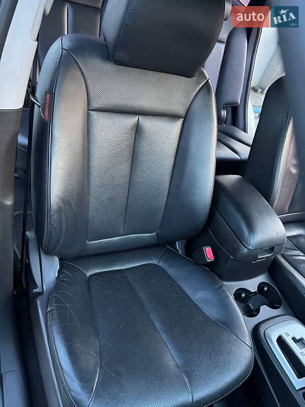 Позашляховик / Кросовер Hyundai Santa FE 2011 в Луцьку