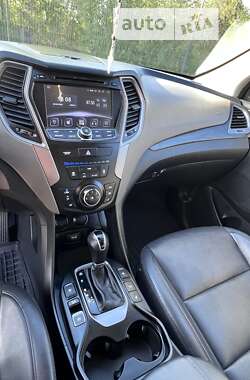 Позашляховик / Кросовер Hyundai Santa FE 2015 в Івано-Франківську